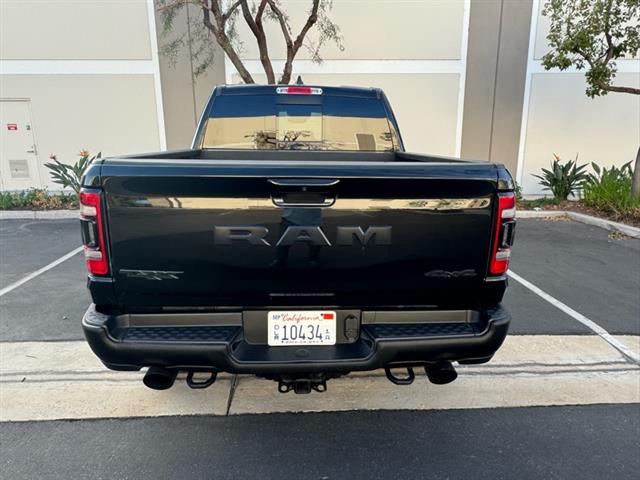 2021 RAM 1500 TRX Crew Cab SB image 4