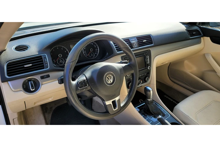 $7499 : 2015 VW Passat TDI Clean Title image 9