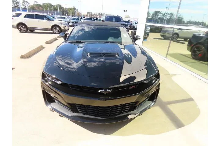 $37999 : Chevrolet Camaro 2023 SS 2dr image 5