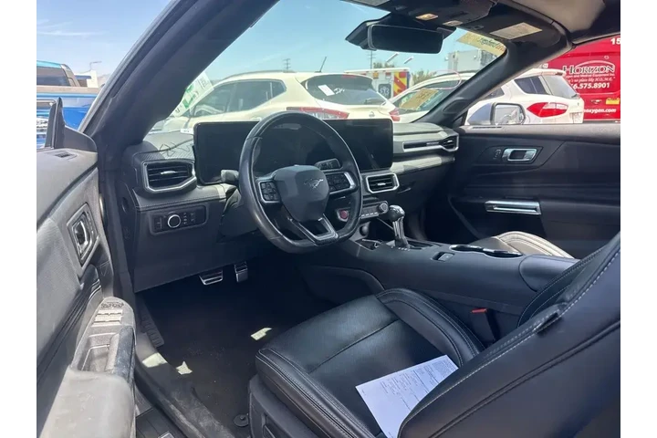 $37420 : Ford Mustang 2025 EcoBoost 2 image 5
