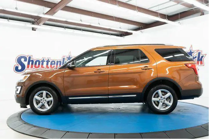 $14463 : Ford Explorer 2017 XLT 4dr S image 5