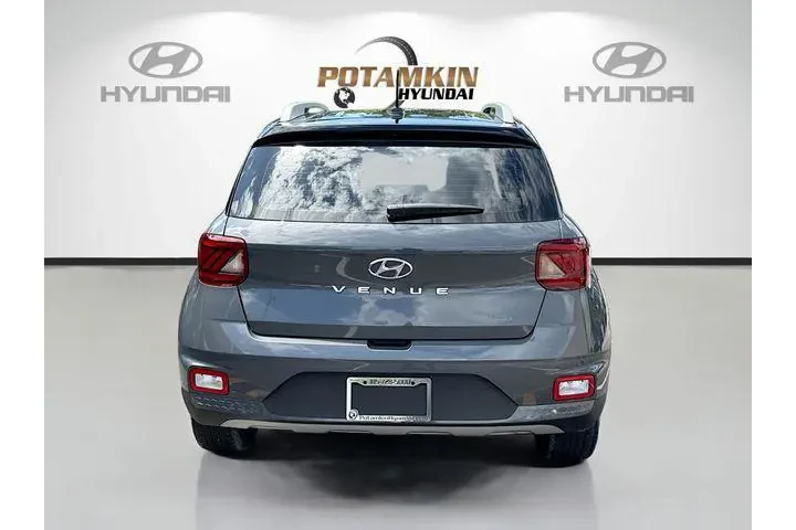 $16516 : Hyundai VENUE 2023 Limited 4 image 6