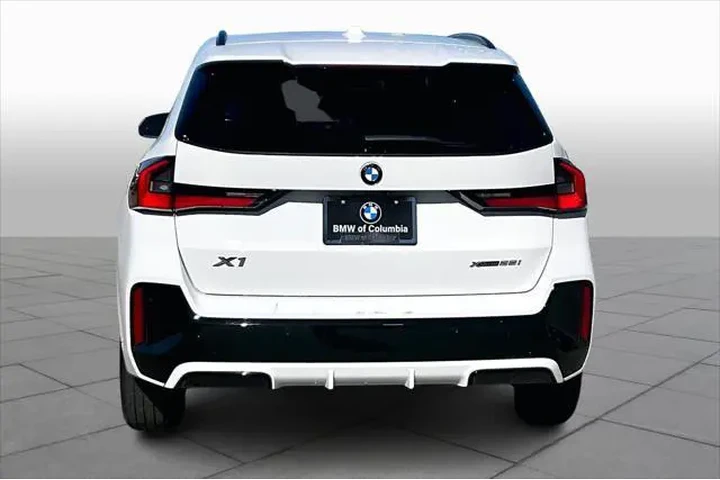 $36955 : BMW X1 2025 AWD xDrive28i 4d image 4