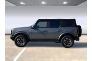 $35999 : Ford Bronco 2022 4x4 Base Ad thumbnail