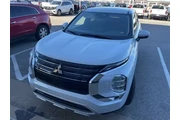$22500 : Mitsubishi Outlander 2024 AW thumbnail