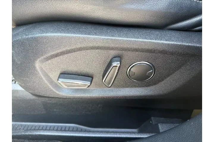 $16955 : Ford Edge 2019 SEL 4dr Cross image 8