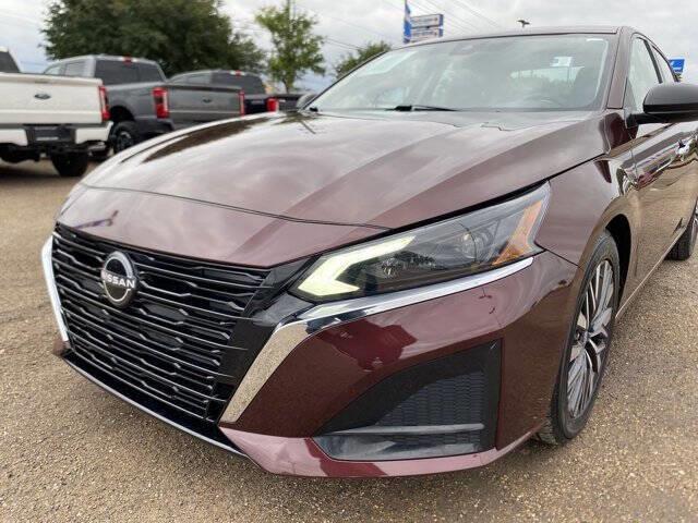 $23988 : 2024 Altima 2.5 SV image 8