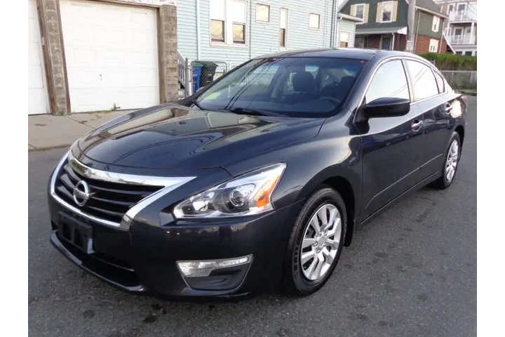 $8950 : 2015 Altima 2.5 S image 1