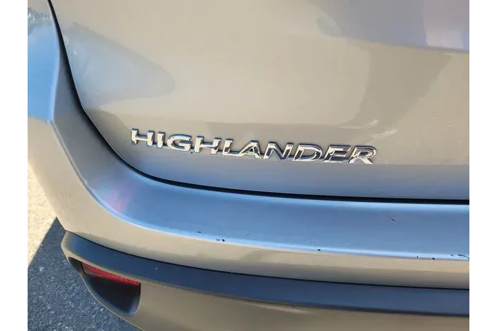 $24655 : Toyota Highlander 2019 AWD L image 7