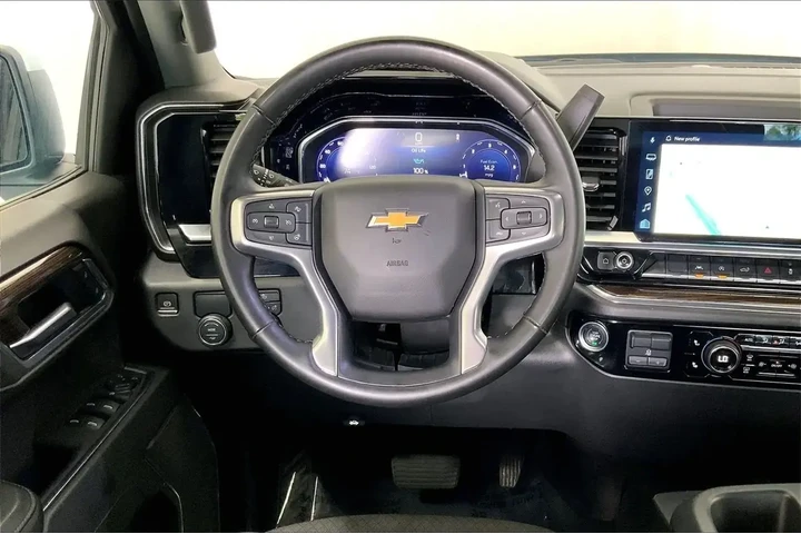 $36708 : Chevrolet Silverado 1500 202 image 4