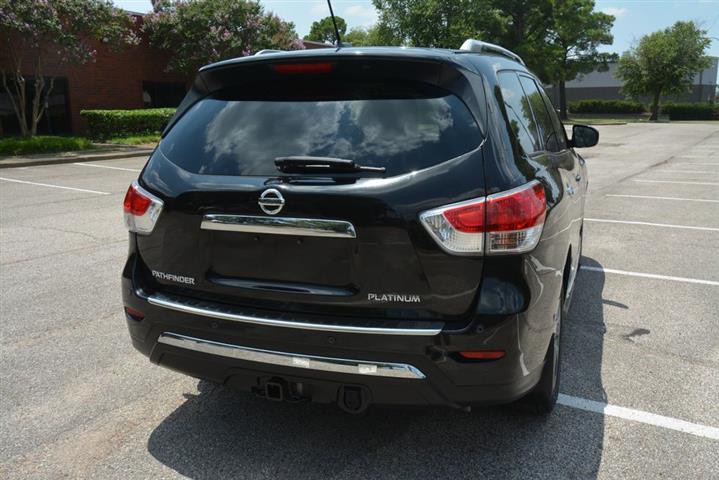 2016 Pathfinder Platinum image 7