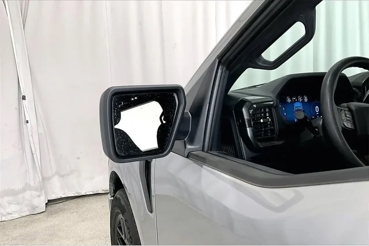 $35731 : Ford F-150 2024 4x2 STX 4dr image 9