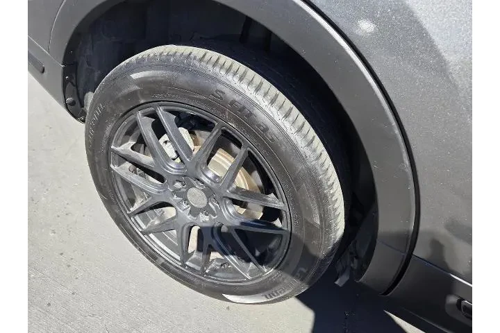 $23950 : Ford Explorer 2019 AWD Sport image 7