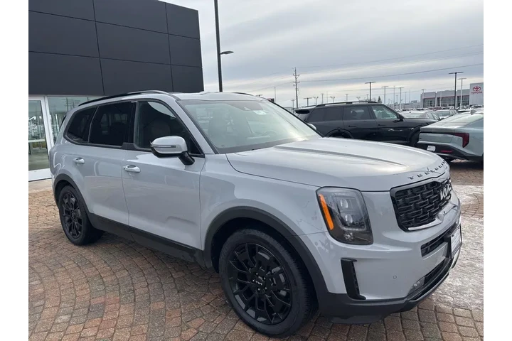 $31997 : 2022 Telluride SX image 3