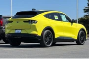 $39065 : Ford Mustang Mach-E 2025 AWD thumbnail