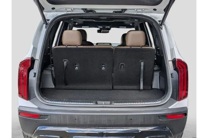 $34595 : Kia Telluride 2022 AWD SX 4d image 9