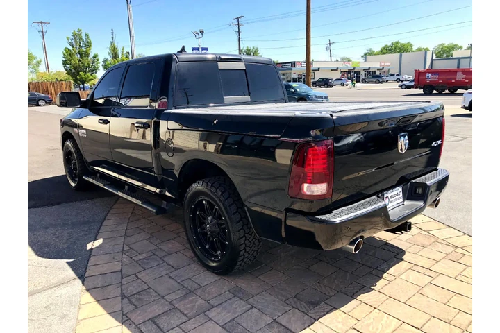 $20817 : 2014 RAM 1500 Sport Crew Cab image 4