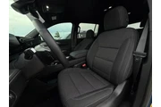 $39995 : Chevrolet Traverse 2026 LT 4 thumbnail