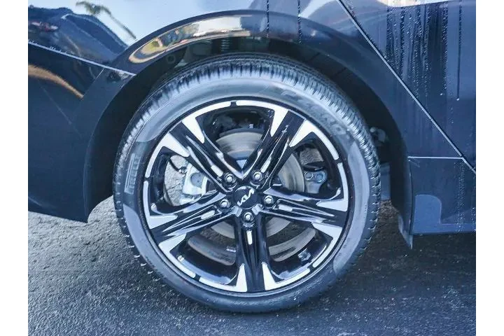 $25171 : Kia K5 2023 GT-Line 4dr Seda image 9