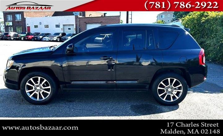 $12995 : Used  Jeep Compass 4WD 4dr Lim image 3