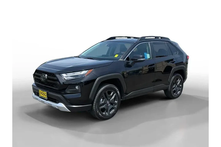 $31501 : Toyota RAV4 2024 AWD Adventu image 1
