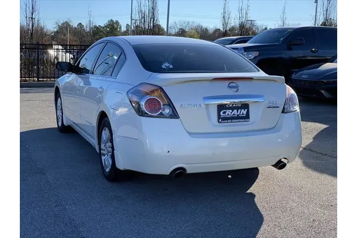 $8454 : Nissan Altima 2011 2.5 S 4dr image 5