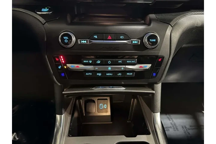 $25995 : Ford Explorer 2020 AWD ST 4d image 8