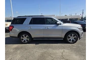 $33492 : Ford Expedition 2022 4x2 XLT thumbnail