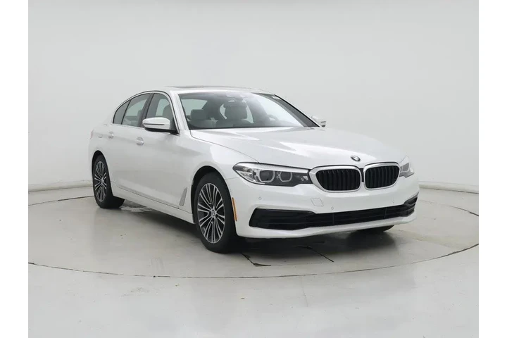 $30998 : BMW 5 Series 2020 AWD 530e x image 1