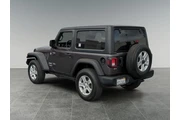 $29350 : Jeep Wrangler 2021 4x4 Sport thumbnail
