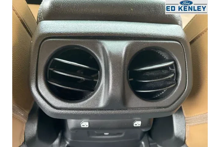 $36995 : Jeep Wrangler Unlimited 2022 image 6