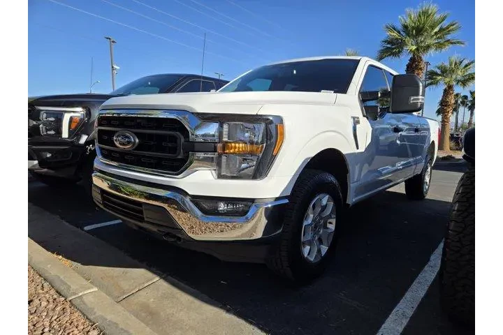 $37197 : Ford F-150 2023 4x4 XLT 4dr image 2