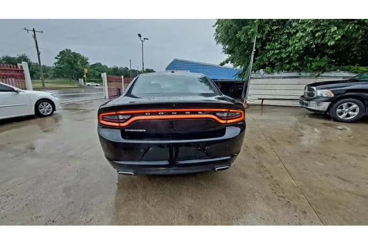 $13990 : 2021 Charger SXT image 7