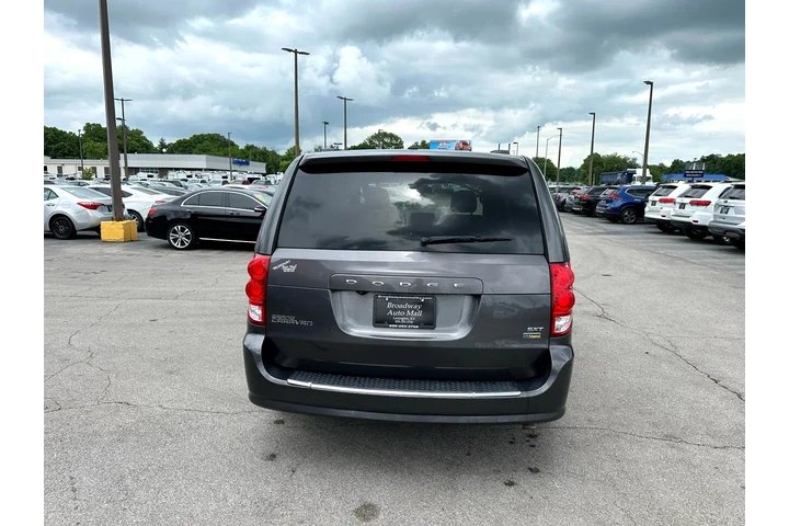 $6980 : 2019 Grand Caravan SXT Wagon image 3