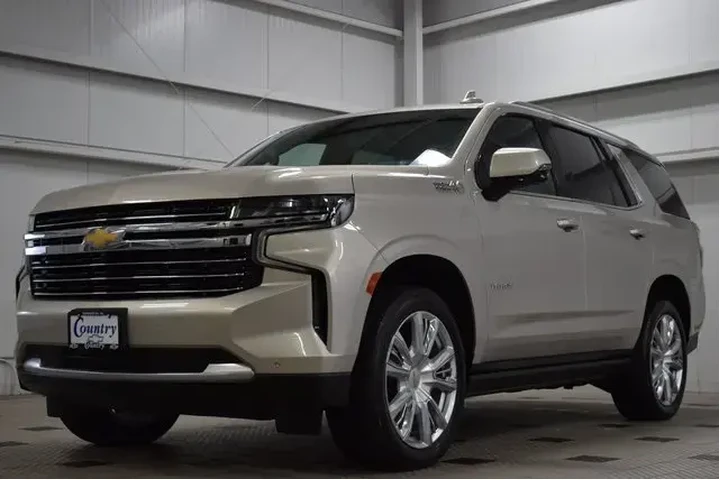 $60500 : Chevrolet Tahoe 2023 4x4 Hig image 3