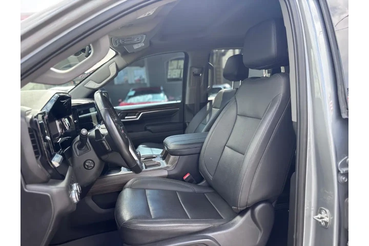 2023 GMC Sierra 1500 4WD Crew image 7