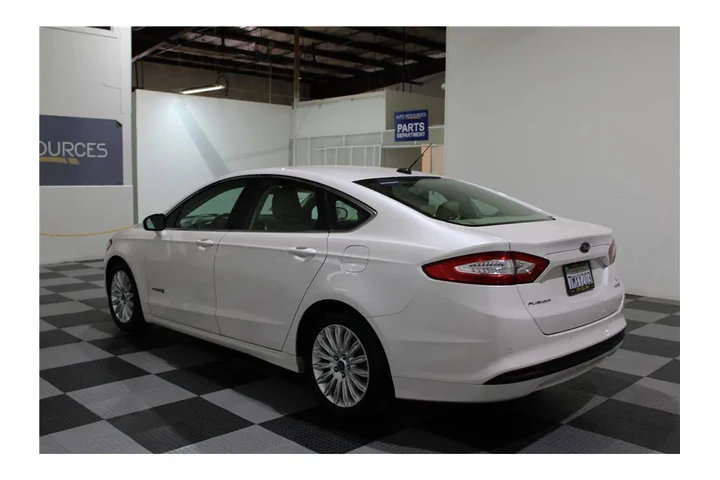 $10999 : Fusion 2015 image 4