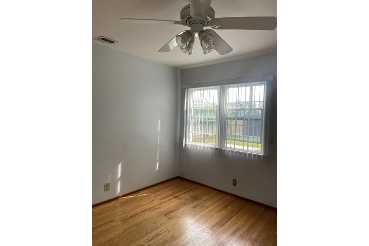 $750 : Cuarto image 1