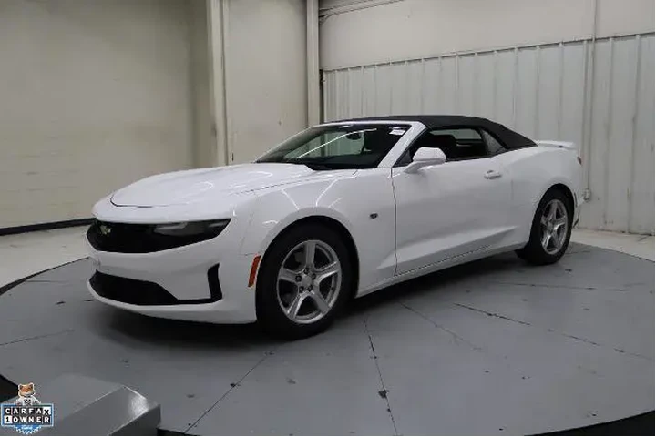 $22997 : Chevrolet Camaro 2023 LT 2dr image 10