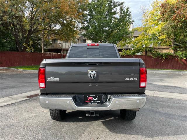 $32560 : 2016 RAM 2500 Big Horn image 5