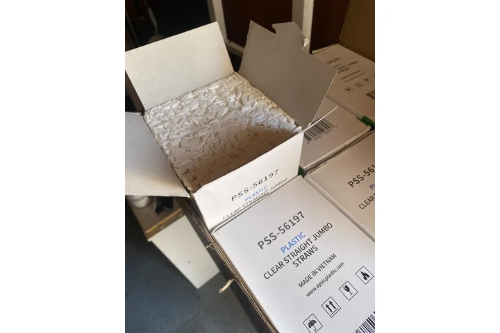 $25 : 12 cajas de popotes image 1