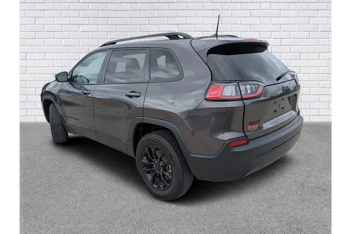 $25990 : Jeep Cherokee 2023 4x4 Altit image 3