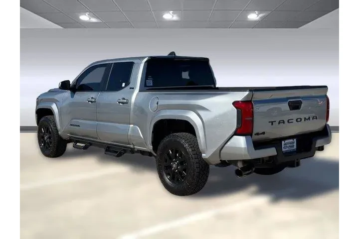 $35999 : Toyota Tacoma 2025 4x4 SR5 4 image 3