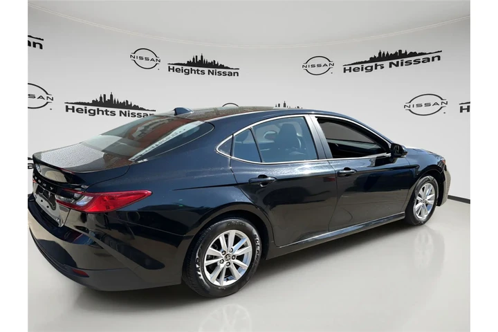 $26990 : Toyota Camry 2025 AWD SE 4dr image 7
