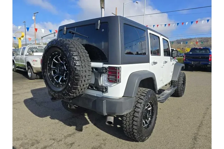 $28990 : Jeep Wrangler JK Unlimited 2 image 5
