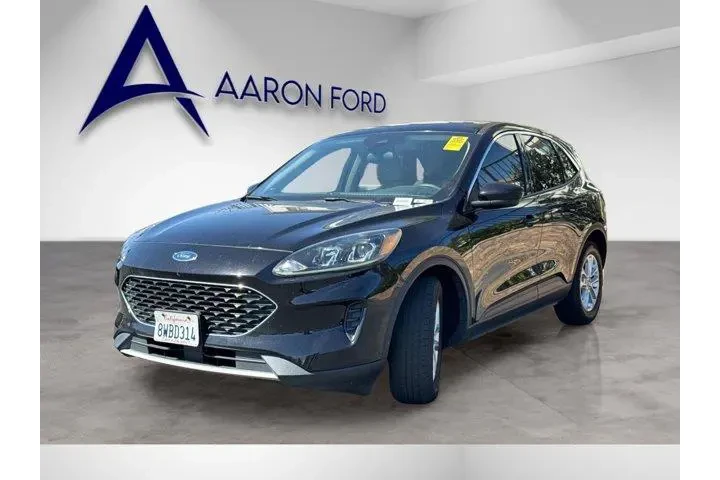 $15796 : Ford Escape 2020 SE 4dr SUV image 2