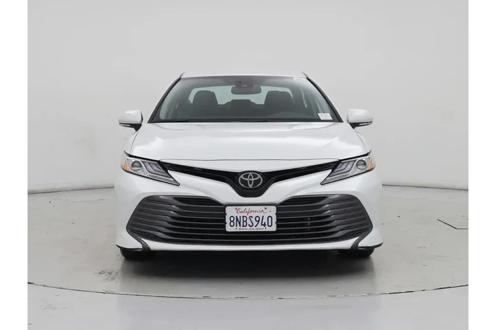 $26998 : Toyota Camry 2020 XLE 4dr Se image 5
