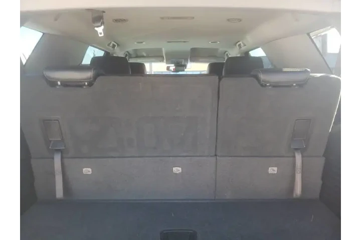 $20500 : 2019 Tahoe LT image 4