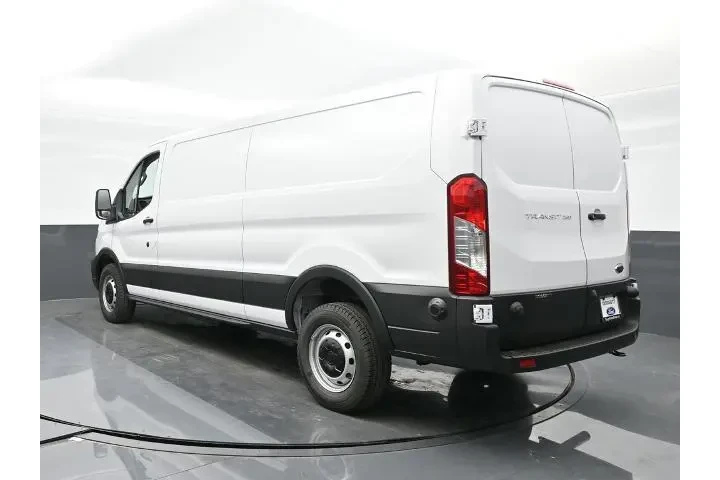 $35064 : Ford Transit 2024 250 3dr LW image 3
