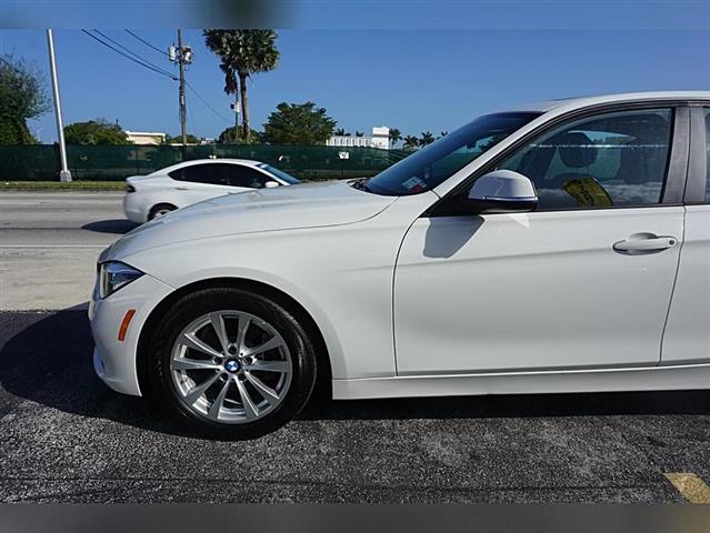 $14999 : 2017 BMW 3 Series image 4